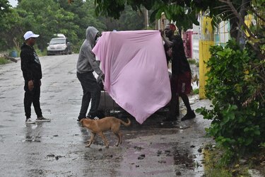 El huracán Melissa avanza hacia Jamaica con vientos ‘catastróficos’