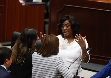 Diputados aprueban citar otra vez a la ministra de Educación, Lucy Molinar