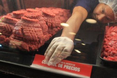 Gobierno panameño extiende seis meses más el control de precios de emergencia