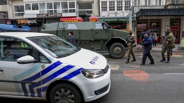 Bélgica arresta a 21 personas; atacante de París sigue a la fuga