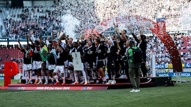 Andrés Andrade celebra su primer título en Europa; LASK conquista la Copa de Austria