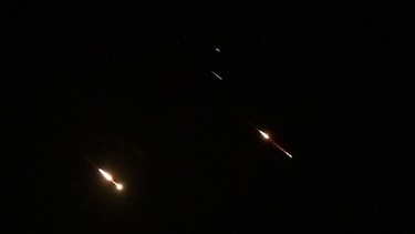 Más de 100 drones iraníes ya han sido interceptados fuera del espacio aéreo de Israel