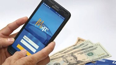 Restricciones legales frenan las operaciones en línea