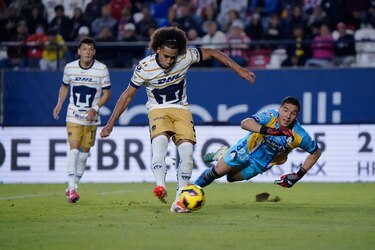 Adalberto Carrasquilla y Édgar Yoel Bárcenas se enfrentan en la Liga MX