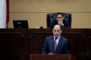 Investigarán si hubo sobreprecios en compra de armamento para el SPI