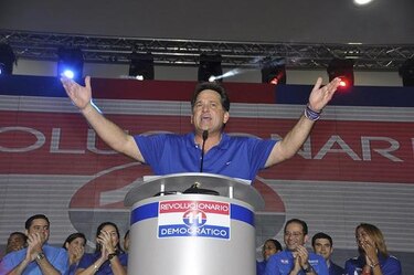 Navarro obtuvo en las primarias del PRD 163 mil 531 votos