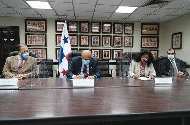 Firman segundo tramo de préstamo con el BID