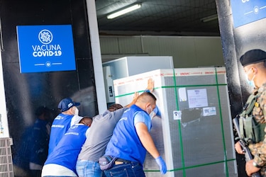 Covax recibirá 110 millones de dosis de dos vacunas anticovid chinas