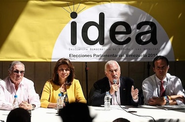 Expresidentes piden a gobiernos vigilar situación política de Venezuela