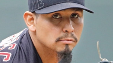 Carrasco firma por cuatro años más con los Indios