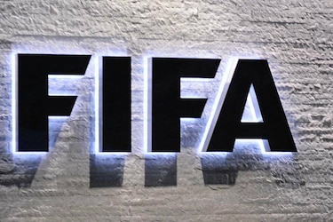 FIFA pide sanción económica contra exsecretario de federación alemana