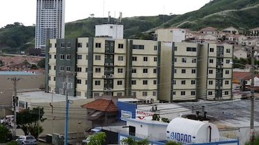 Orden de demolición de tres edificios en Limajo está suspendida