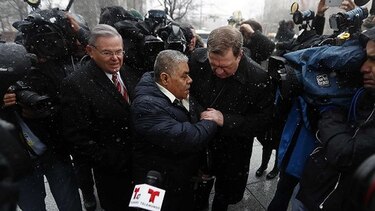 Cardenal defiende a migrante mexicano de ser deportado
