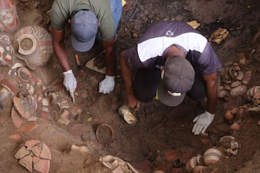 El Caño, la tierra donde los muertos de la élite aún hablan