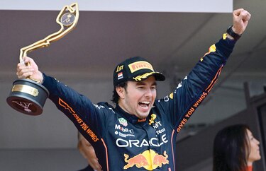 El mexicano Sergio Pérez firma un nuevo contrato hasta 2024 con Red Bull
