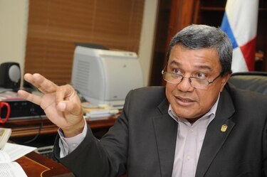 Fiscal electoral responde a jefa de observadores de la OEA
