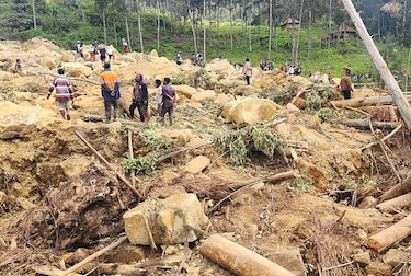 La ONU calcula que hay más de 7,800 afectados por la avalancha en Papúa Nueva Guinea