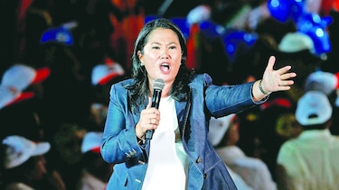 Perú decide hoy entre Keiko Fujimori y Pedro Kuczynski