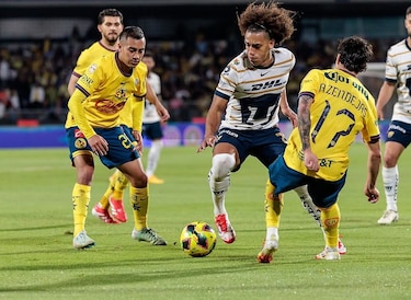 Adalberto Carrasquilla da su primera asistencia, pero Pumas cae ante Xolos y se queda sin técnico  
