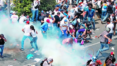 Tres muertos y 521 detenidos durante protestas