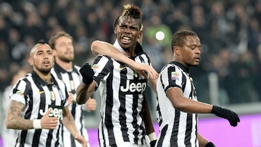 Juventus vence 1-0 a Sassuolo y da otro paso al título