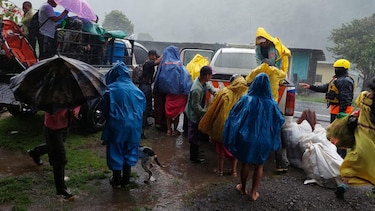 Al menos 200 personas están en albergues en Chiriquí; se evalúan daños en caminos de producción tras el paso de Julia