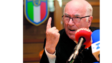 El líder de la federación italiana no sigue más