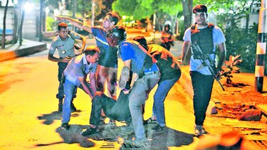 Toma de rehenes deja dos muertos
