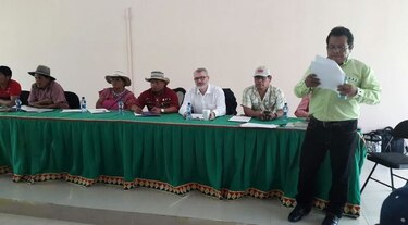 Indígenas logran instalar comisión para revisar el acuerdo de Barro Blanco