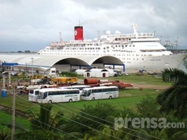 Ocean Dream atraca en el home port de Colón