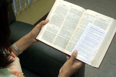 'La Biblia' y 'El origen de las especies', los libros más influyentes