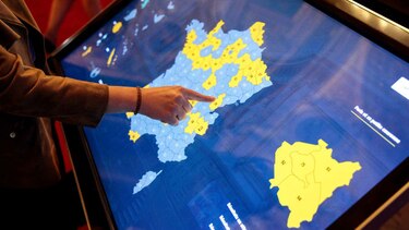 Macron sufre primer revés en las urnas en elección de senadores en Francia