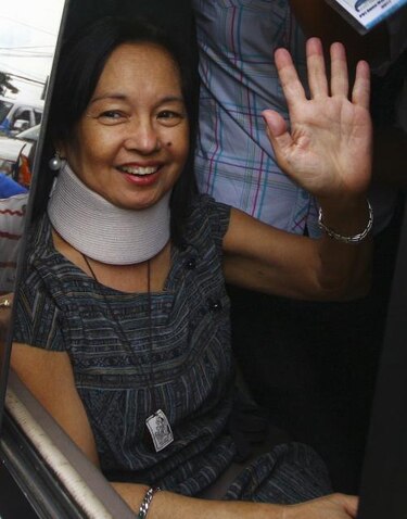 Expresidenta filipina pasará Nochebuena y Navidad bajo custodia policial
