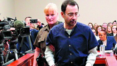 Entre 40 y 175 años de cárcel para Larry Nassar