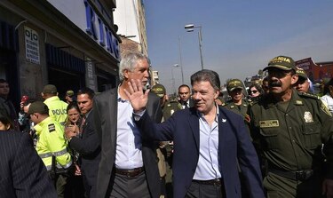 Presidente Santos prorroga la prohibición del porte legal de armas