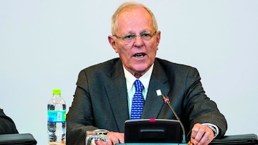 Kuczynski, hundido en las encuestas por caso de corrupción