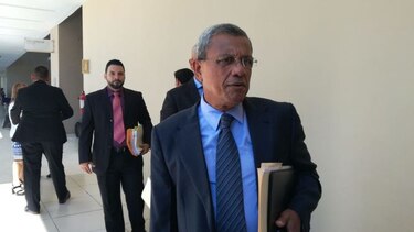 Fiscalía Electoral llama a comparecer a mil 46 personas por firmas de difuntos