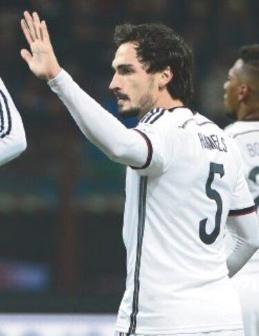 Italia y Alemania empataron a un gol