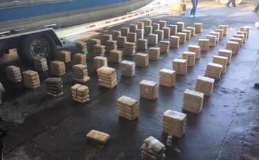 Arrestos y decomiso de droga tras operativo en la bahía de Panamá