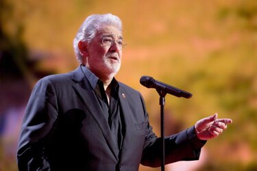 Plácido Domingo ayudará en la reconstrucción del Teatro Municipal de Santiago