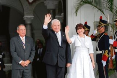 Ricardo Martinelli sale de la escena