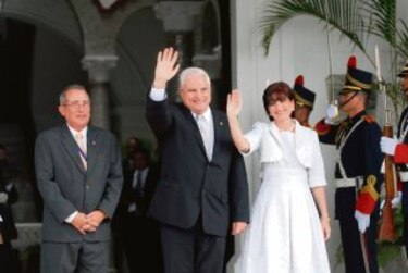 Ricardo Martinelli sale de la escena