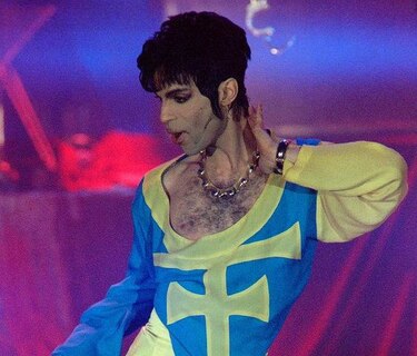 Autopsia de Prince crea más dudas que respuestas