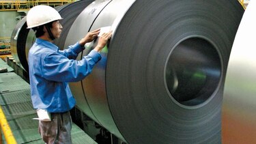 Gigante minera descarta subir envío de hierro a China