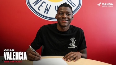 El panameño Omar Valencia firma con New York Red Bulls hasta 2028