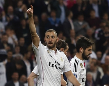 Real Madrid sufre, pierde; pero avanza a cuartos de final