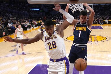 Los Lakers despiden a su entrenador Darvin Ham