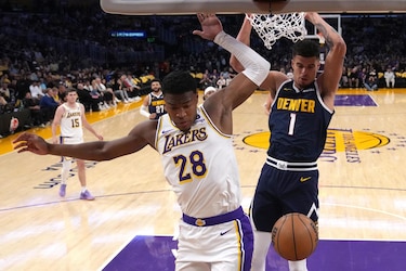 Los Lakers despiden a su entrenador Darvin Ham