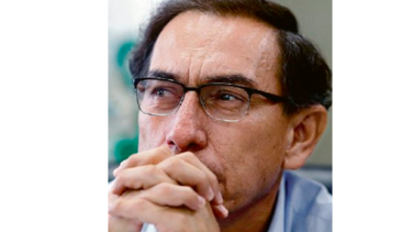 Ministro renuncia por caso de corrupción