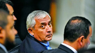 Imputan por lavado a Otto Pérez y Baldetti